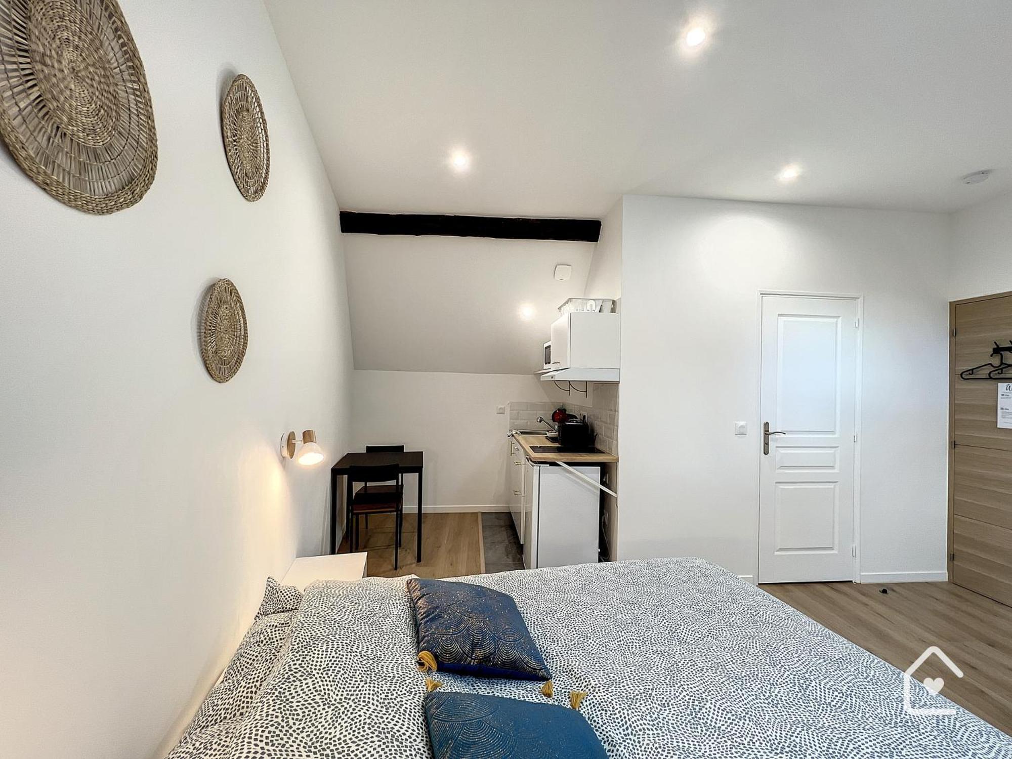 Les Studios D'Elina - Entree Autonome ชาเตลโฮ ภายนอก รูปภาพ
