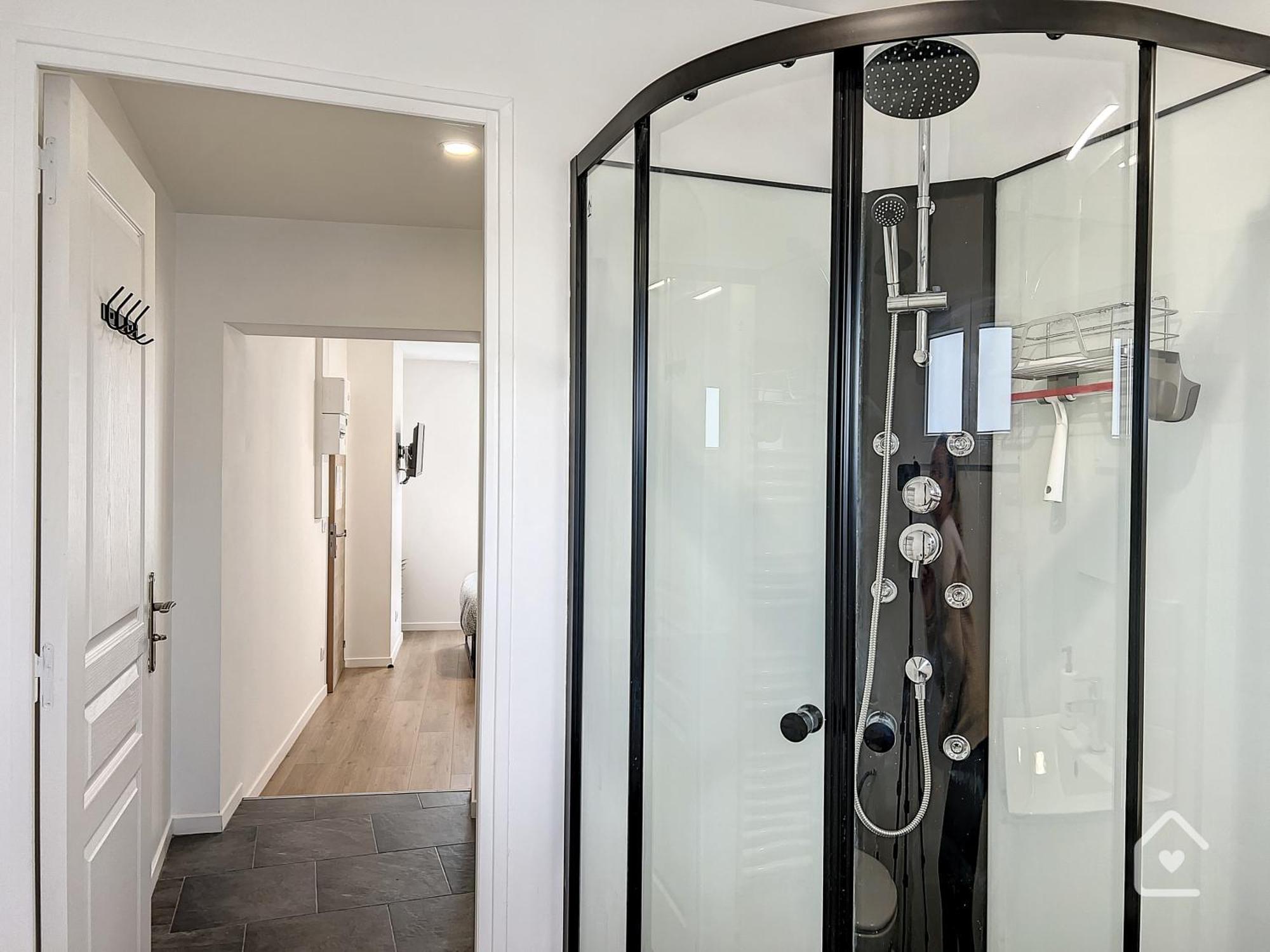 Les Studios D'Elina - Entree Autonome ชาเตลโฮ ภายนอก รูปภาพ