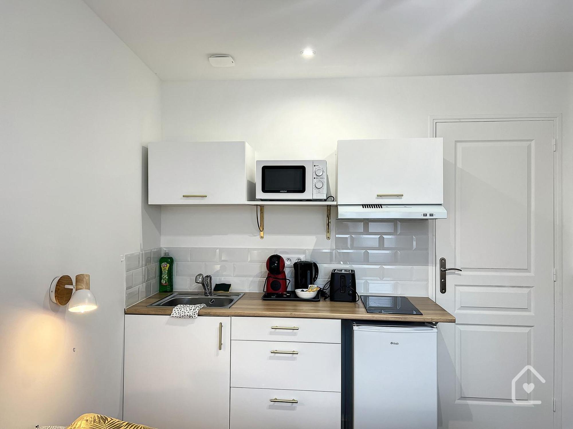 Les Studios D'Elina - Entree Autonome ชาเตลโฮ ภายนอก รูปภาพ